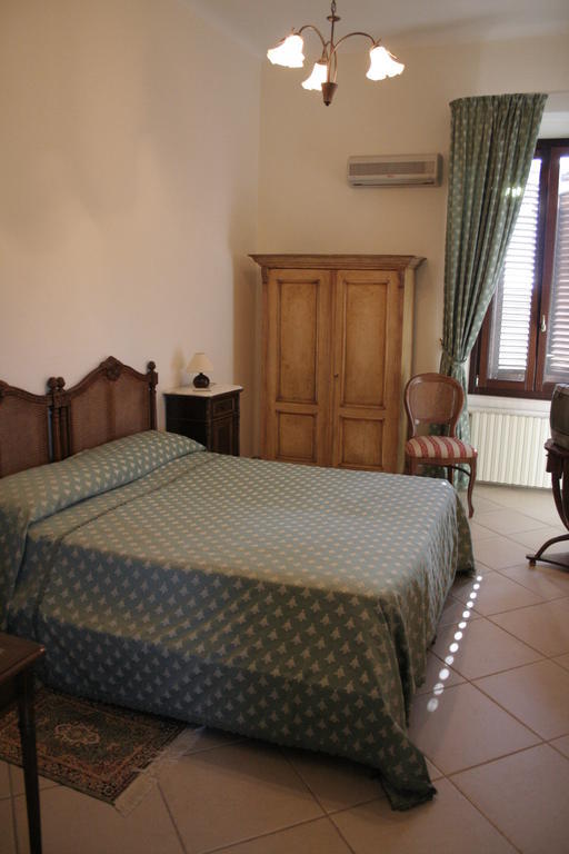Agriturismo Antico Leccio Hotel Gioia Del Colle Værelse billede